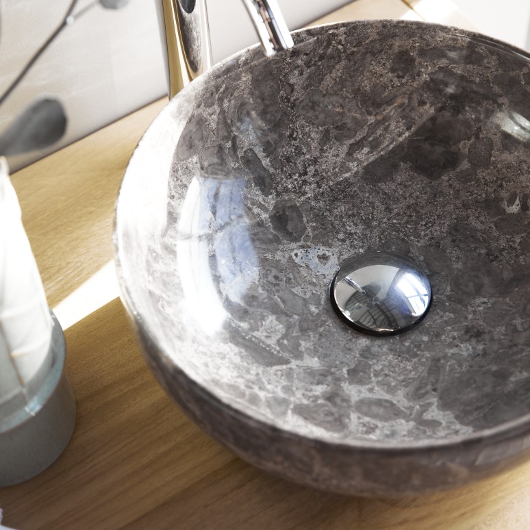 Pia - Round basin in light grey marble 