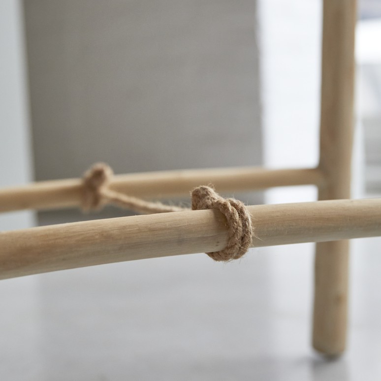 Kilim - Single towel rail in solid teak