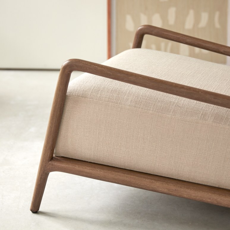 Romane - Fauteuil van massief mindi