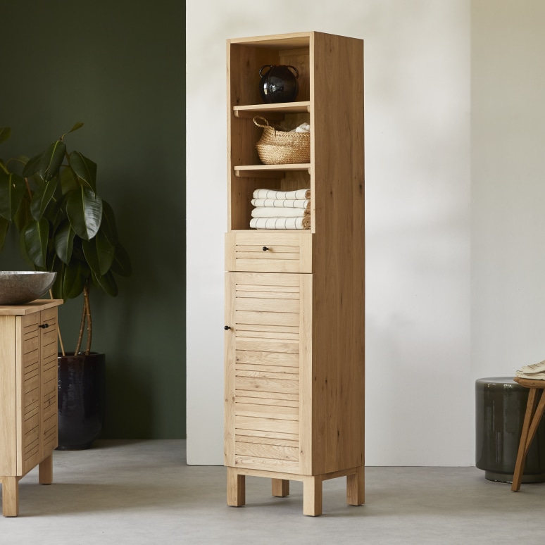 Soho - Hochschrank aus massivem Eichenholz