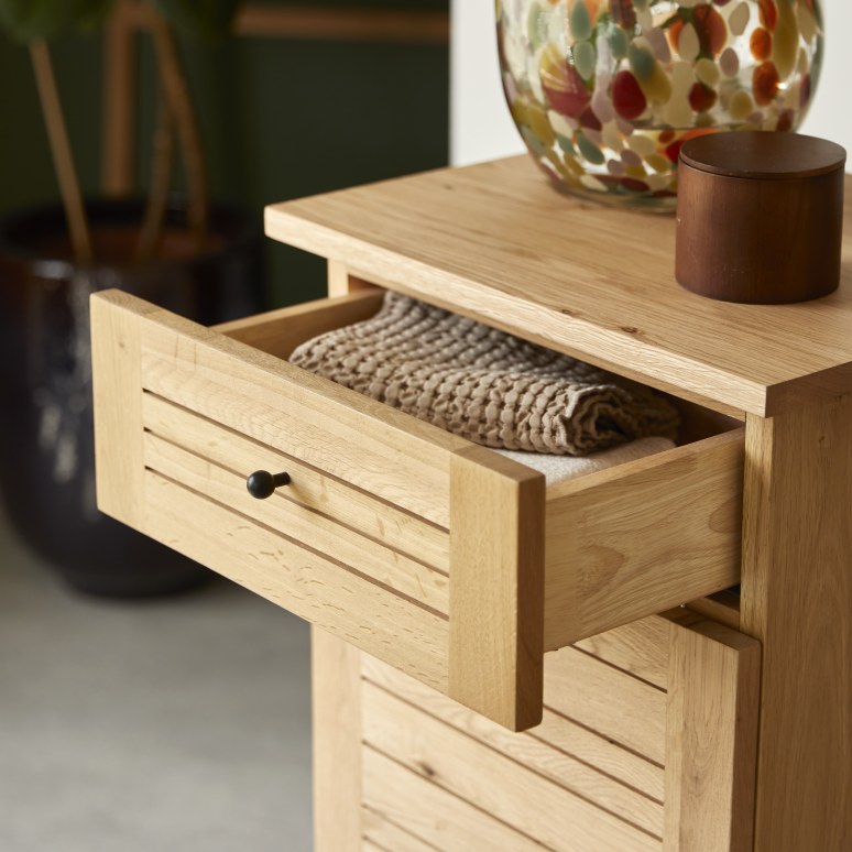 Soho - Solid oak base unit