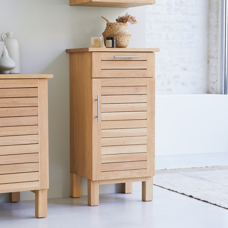 Soho - Solid oak base unit