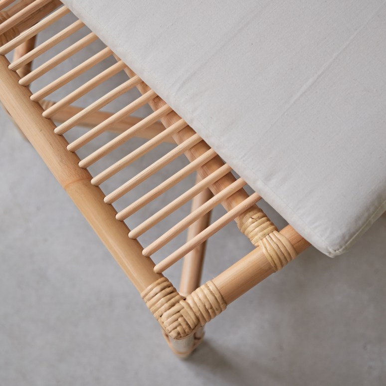 Soa - Bank aus Rattan