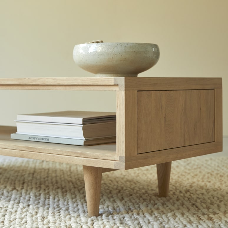 Jonàk - Table basse en chêne massif