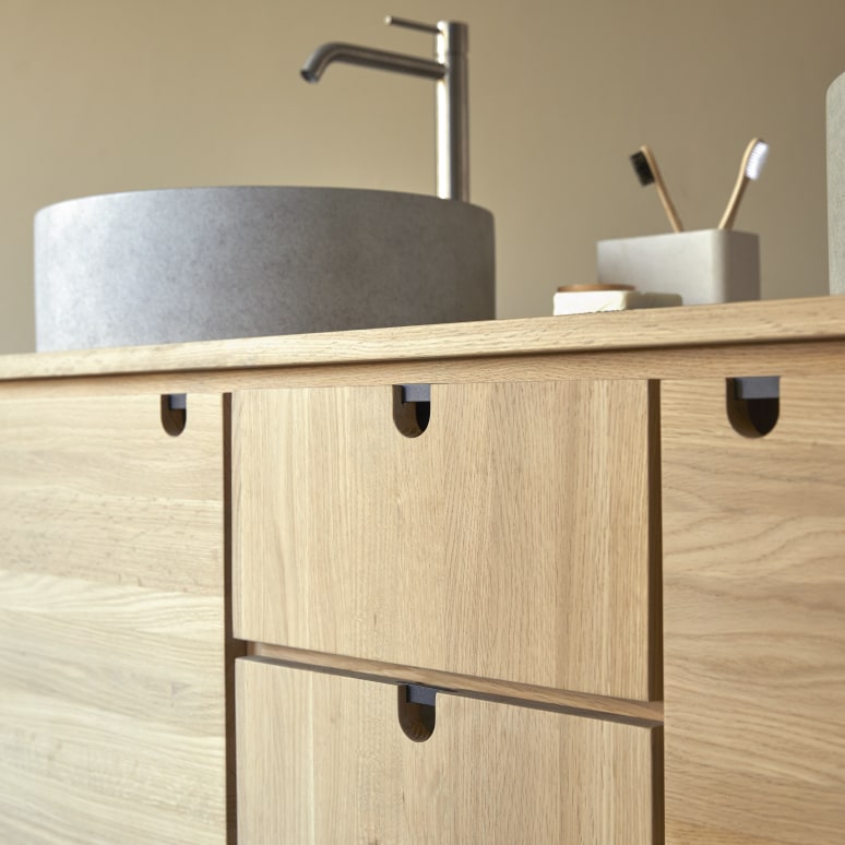 Jonàk - Mueble para lavabo de roble macizo de 145 cm