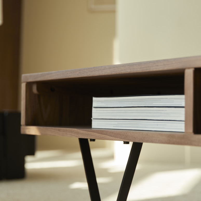 Metric - Massief notenhouten salontafel