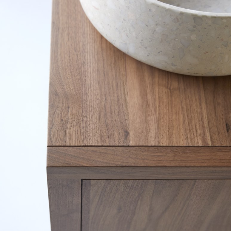 Jonàk - Mueble para lavabo de nogal macizo de 145 cm