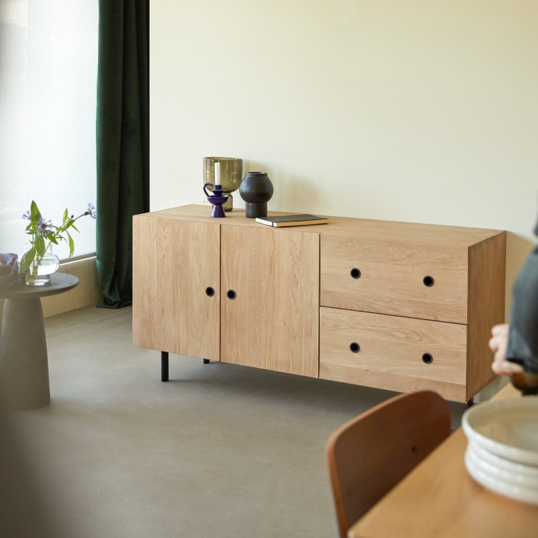 Jeanne - Buffet in legno di quercia massello 150 cm