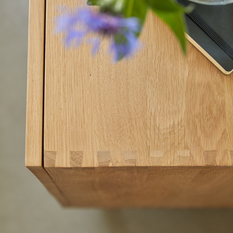 Jeanne - Buffet in legno di quercia massello 150 cm