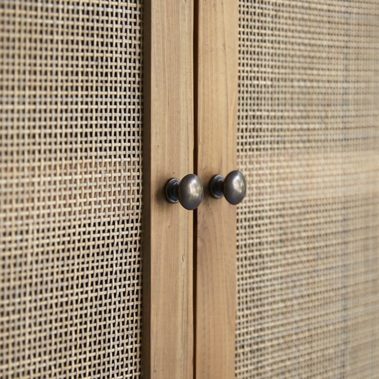Ninon - Garderobenschrank aus Kiefer und Geflecht