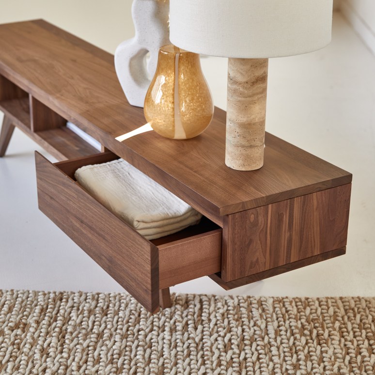 Esmée - Mobile TV in legno di noce massello 180 cm