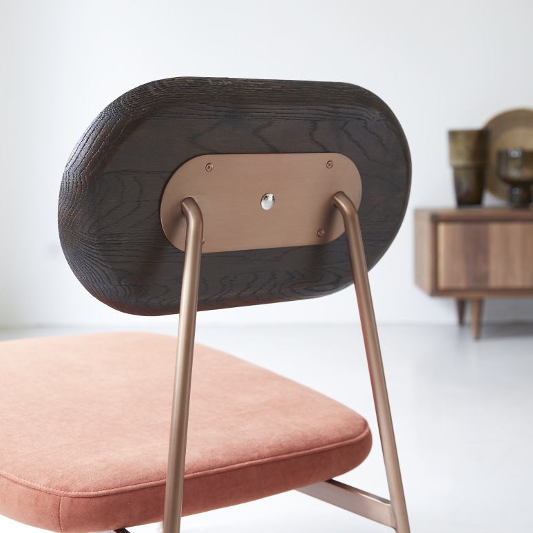 Yutapi - Sienna Solid Oak Low Armchair