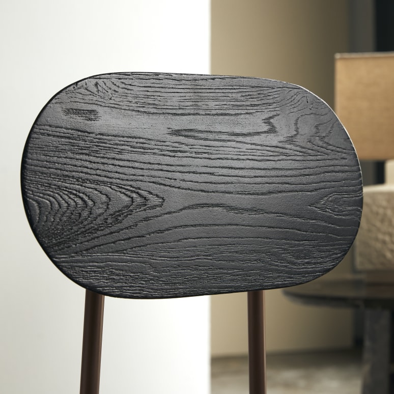 Yutapi - Mohawk chair in solid oak, choco finish