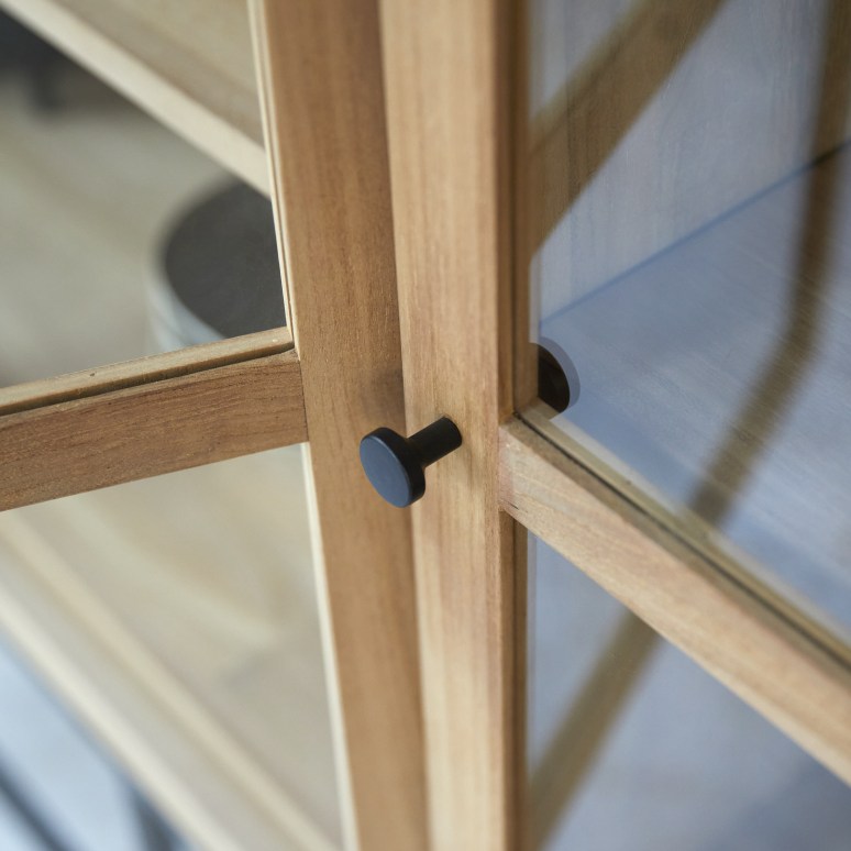 Babeth - Low solid teak dresser