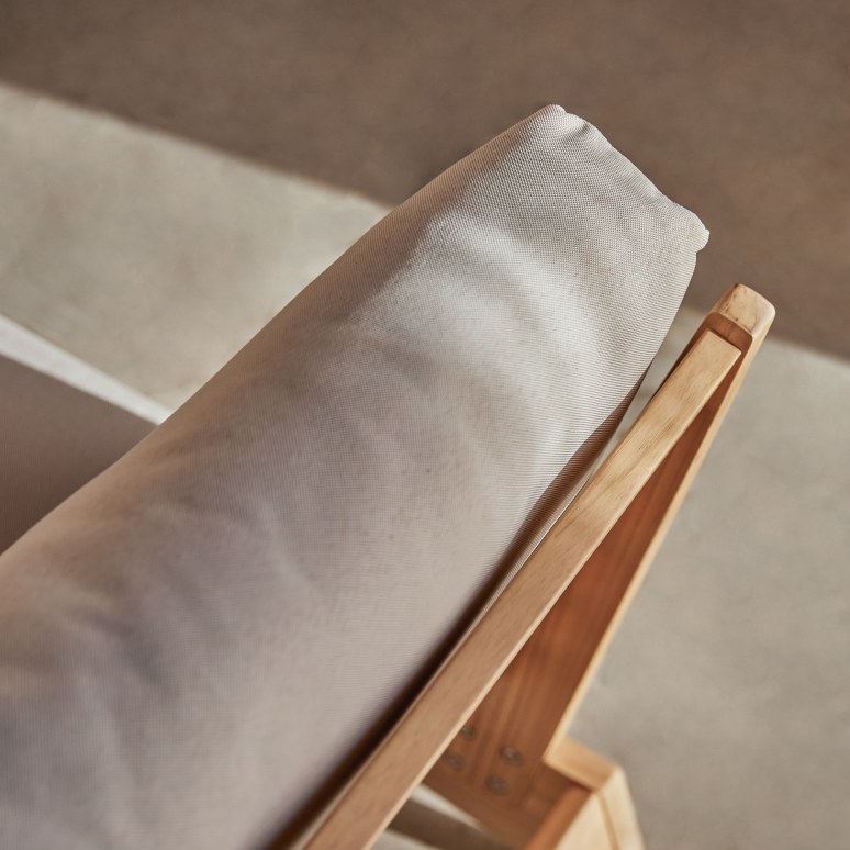 Olia - Fauteuil de jardin en teck massif