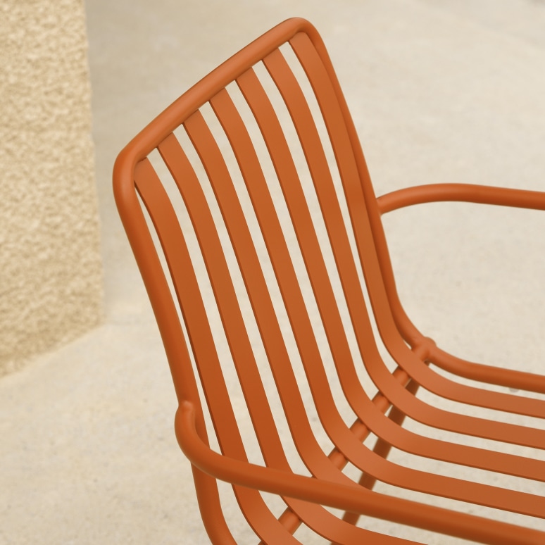 Gaby - Fauteuil de jardin en métal orange