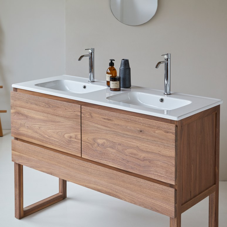 Edgar - Badkamermeubel van massief notenhout 120 cm