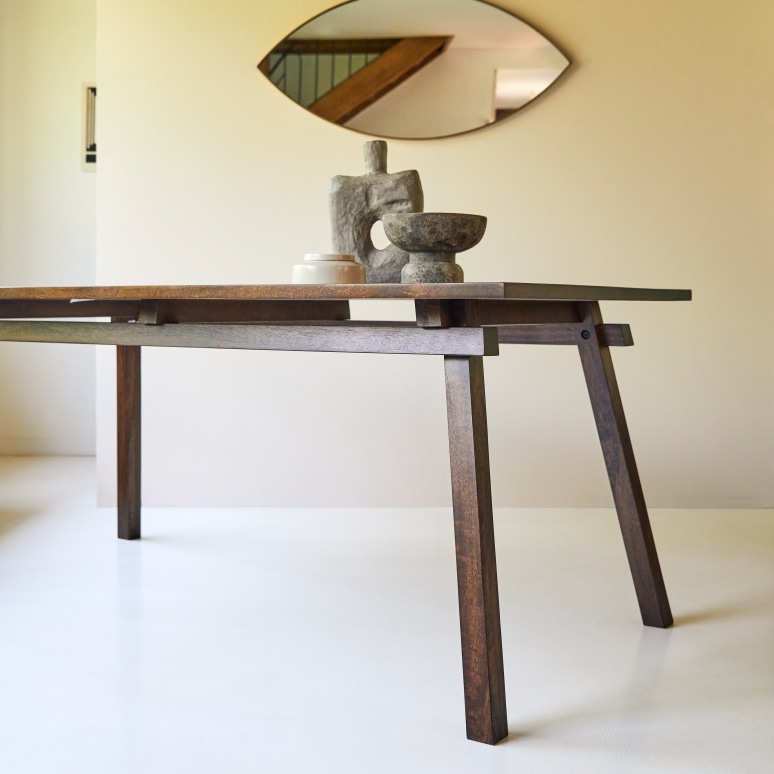 Arko - Eettafel van massief mangohout voor 6/8 personen