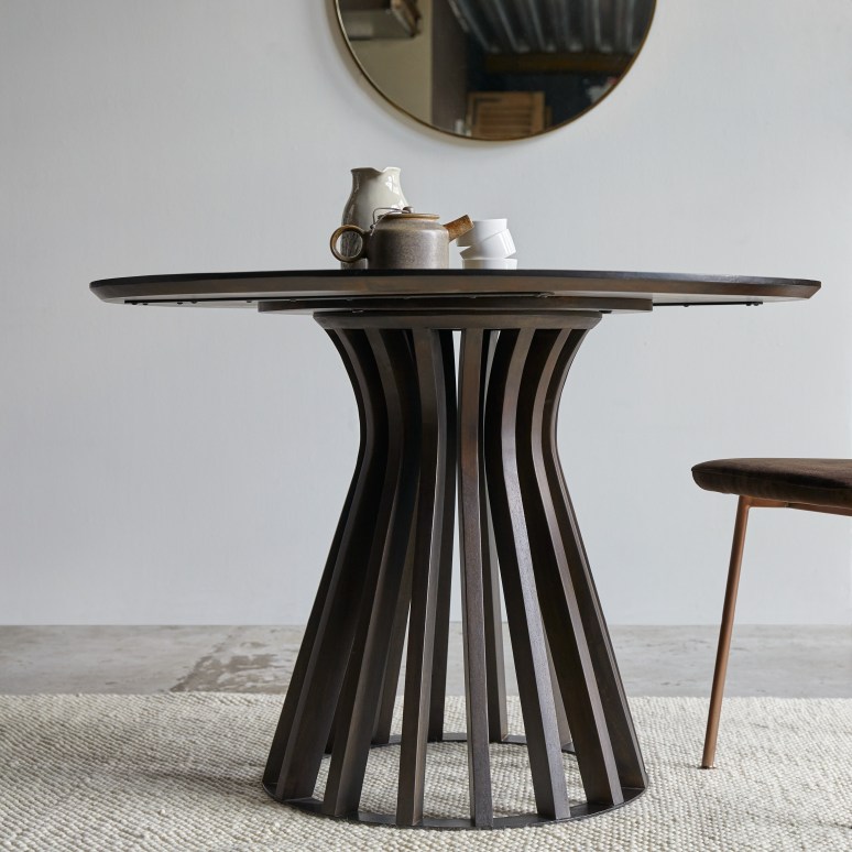 Greco - Round solid mango wood and metal table, seats 5 people.