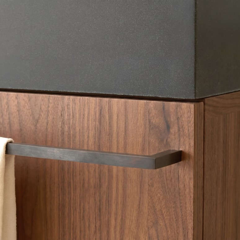 Stelle - Solid walnut and black marble basin unit