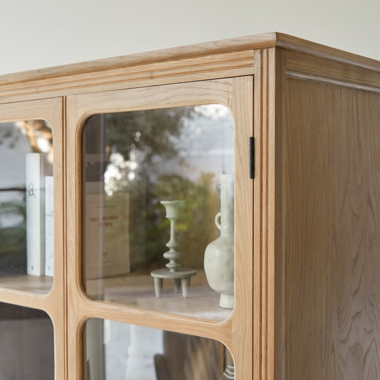 Marthe - Armoire de rangement en chêne massif