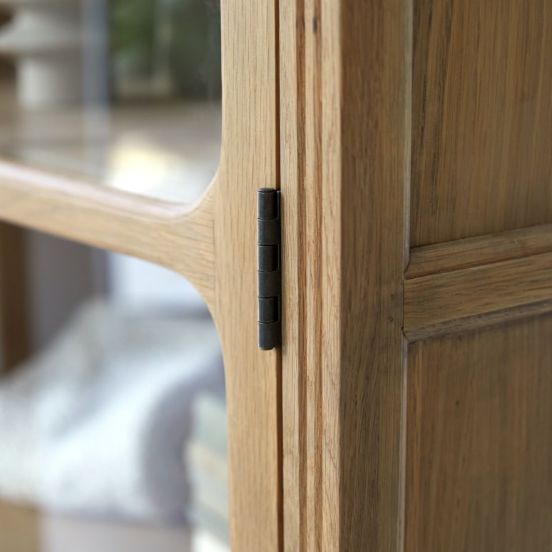 Marthe - Schrank aus massiver Eiche