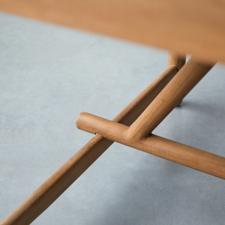 Fado - Solid teak garden table