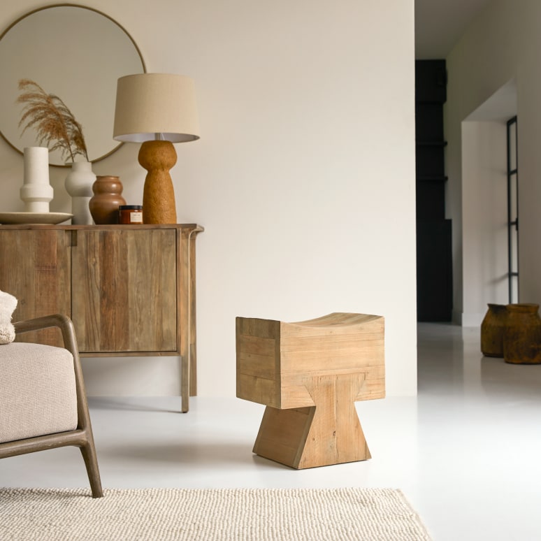Pio - Tabouret en pin massif recyclé