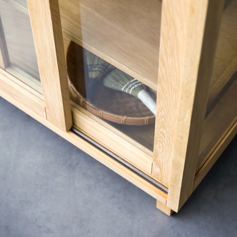 Adel - Armoire de rangement en chêne massif