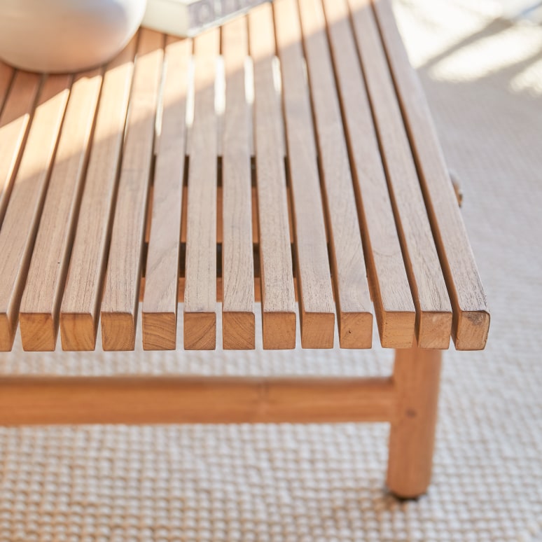 Fado - Solid teak coffee table
