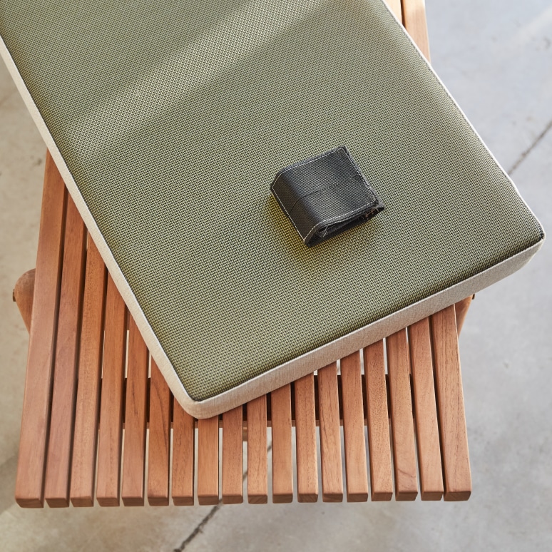 Fado - Banco de teca maciza