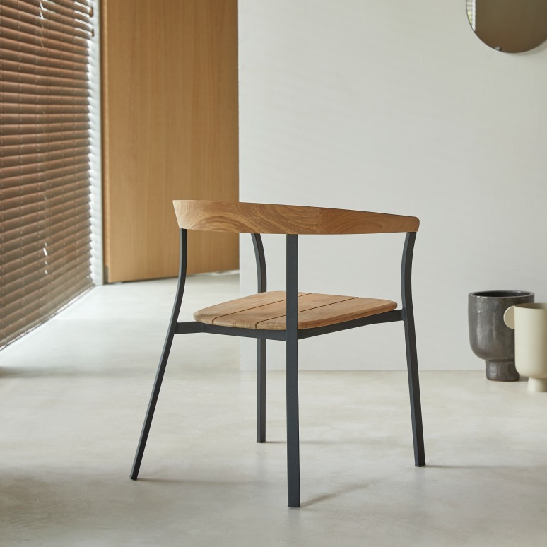 Arco - Stoel in massief teak en aluminium