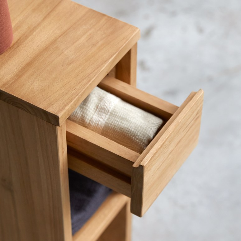 Eden - Side table in solid teak