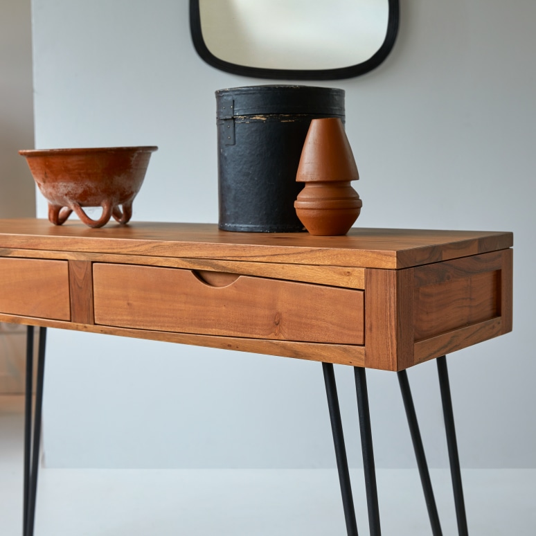 Bonnie - Solid acacia console table