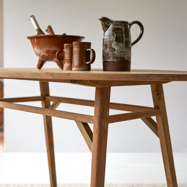 Elena - Oval table in reclaimed solid teak, seats 2-4 
