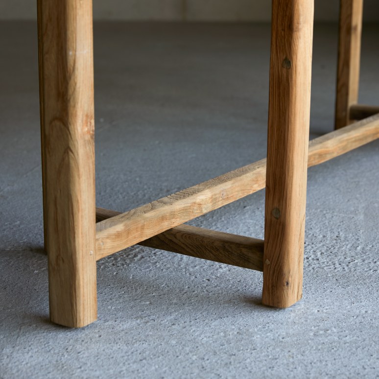 Antonia - Solid recycled teak table for 6-8 people