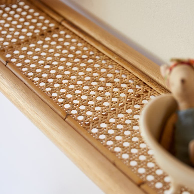 Marius - Kinder-Wandregal aus Rattan