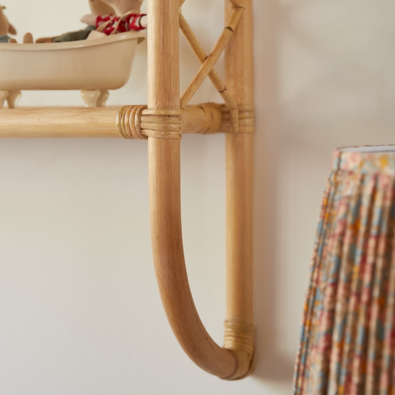 Marius - Rotan wandplank voor de kinderkamer