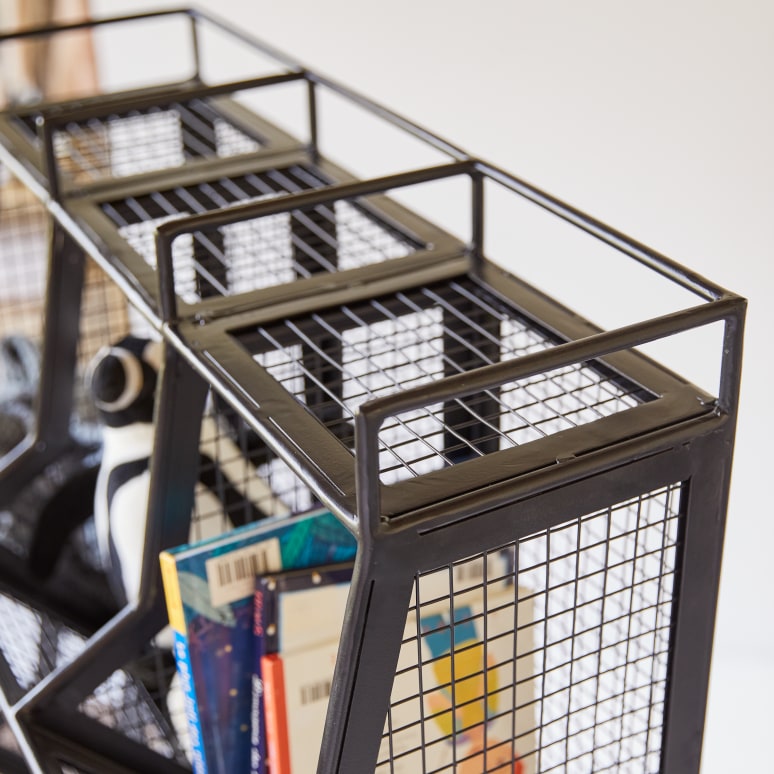 Cléo - Children's metal cubby shelf