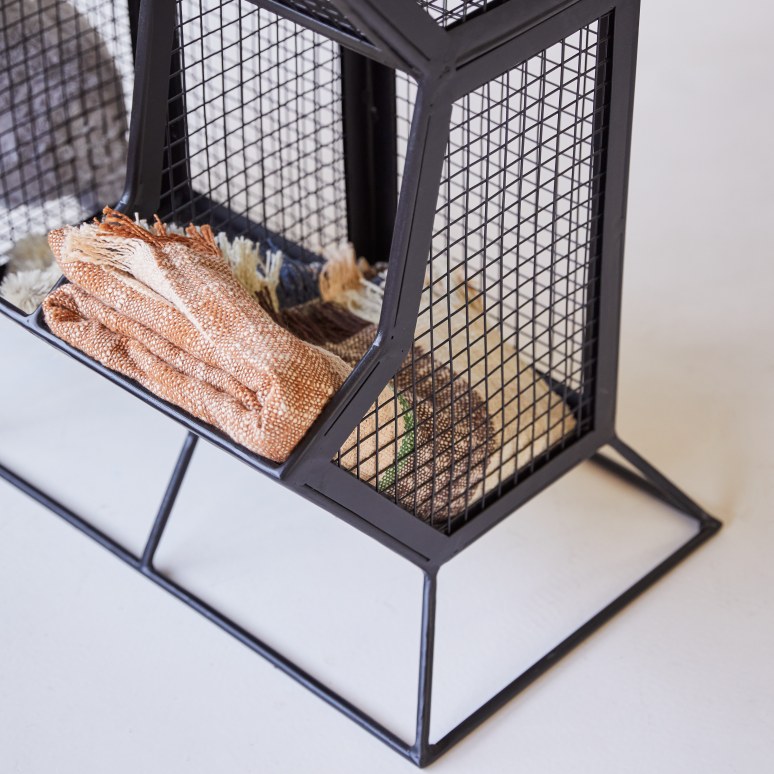 Cléo - Metalen stelling met vakken voor kinderkamer