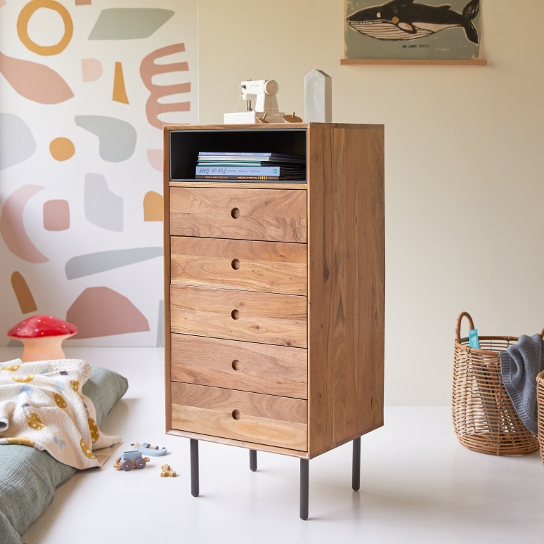 Pavel - Kindercommode van acaciahout