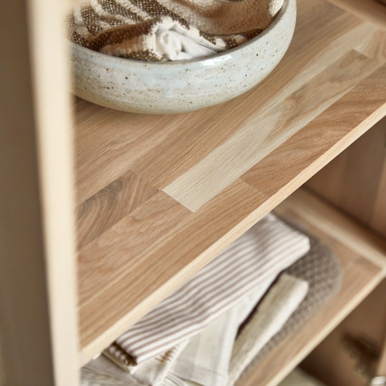 Bodi - Solid oak storage column