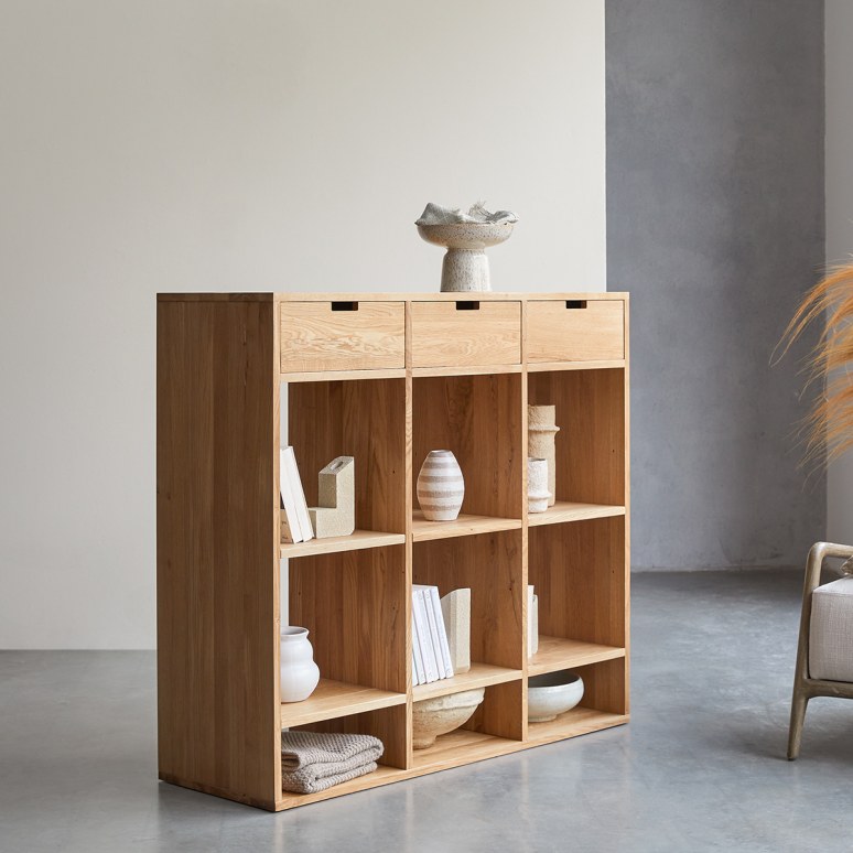 Miho - Low bookcase in solid oak
