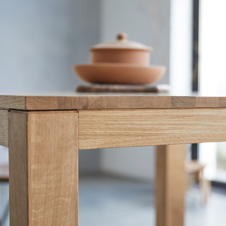 Eden - Solid oak dining table for 2–4 people