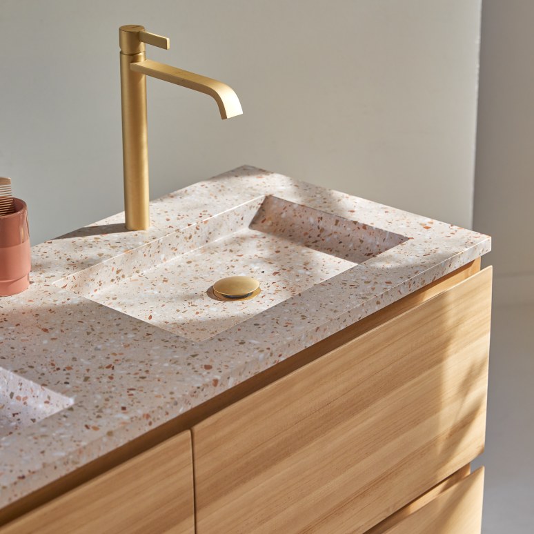 Edgar - Mobile per il bagno in teak massello e battuto di terrazzo premium pink 120 cm