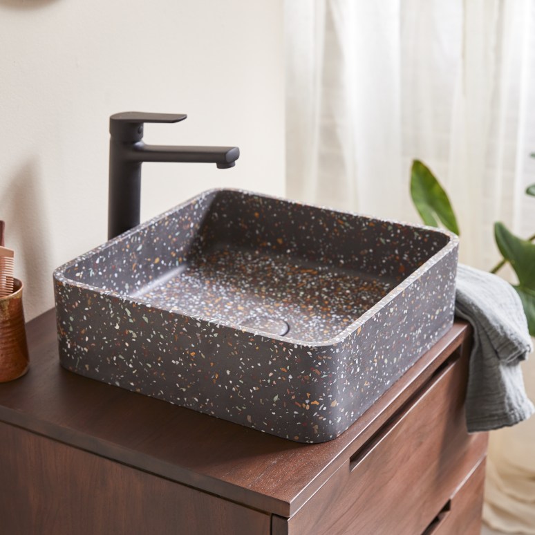 Thaïs - Square confetti terrazzo basin