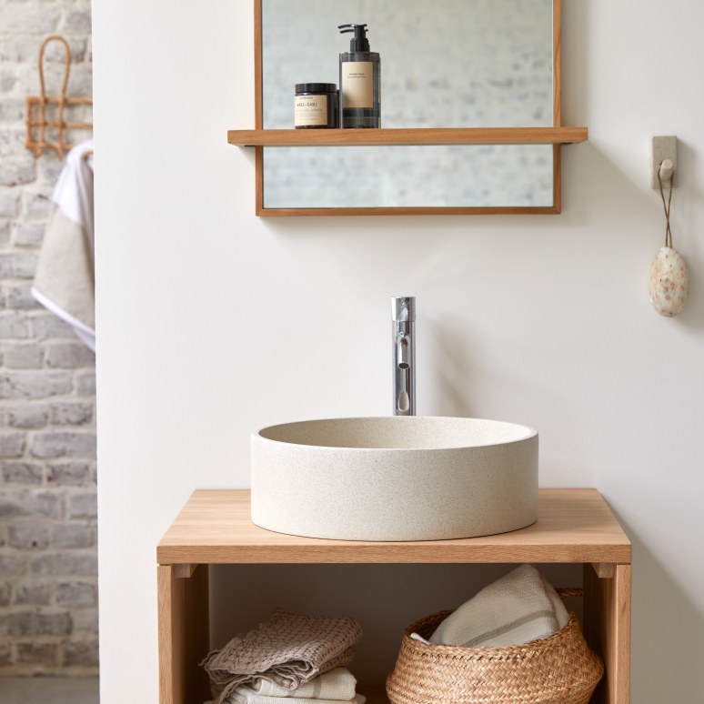 Gina - Rundes Waschbecken aus cremefarbenem Terrazzo