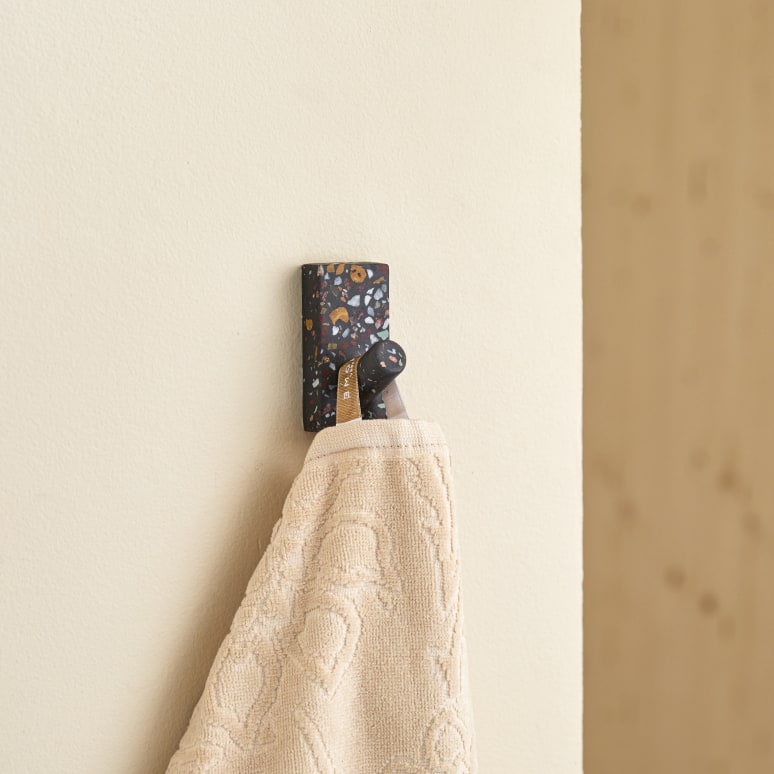 Sara - Confetti terrazzo wall hook