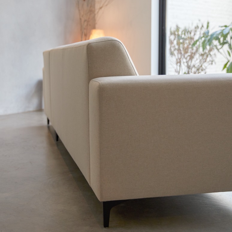Lars - Right-hand corner sofa in ecru fabric 300 x 150 cm, 5 seats