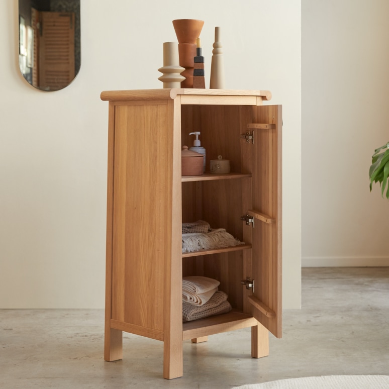 Volute - Low solid oak cabinet